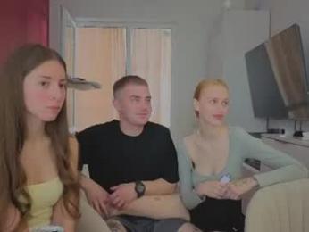 ihavepaws33 webcam model stream image