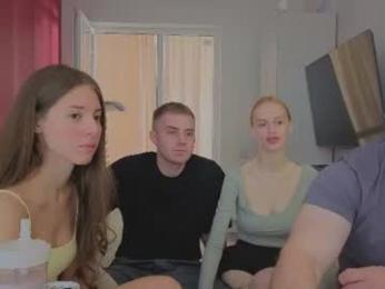 ihavepaws33 webcam model stream image