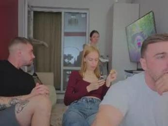 ihavepaws33 webcam model stream image