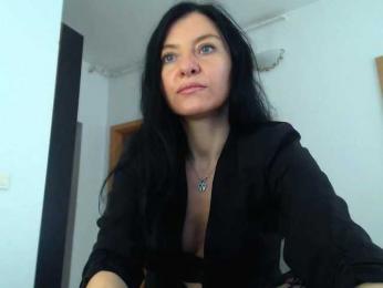 BluEyesBaby webcam model stream image