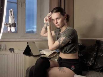 HolySinnerOfficial webcam model stream image