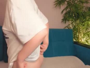 nanami_v02 webcam model stream image