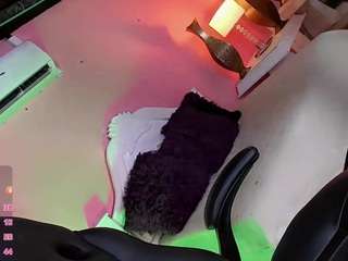 baddinner webcam camsoda model stream image