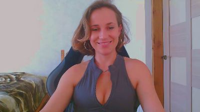 CristaQ webcam model stream image