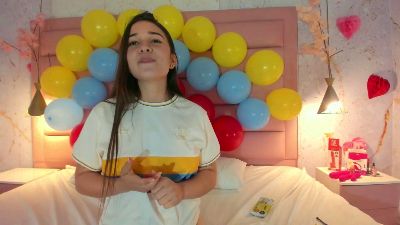ValerieBrown_ webcam model stream image