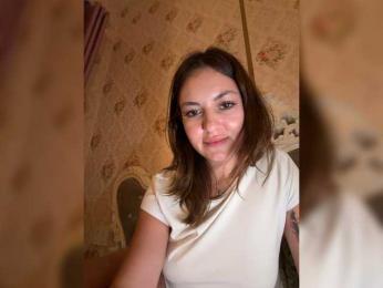 -milanaonthetop- webcam model stream image