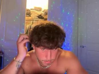 hungkingg22 webcam model stream image