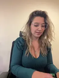 Isabella_Varella webcam model stream image