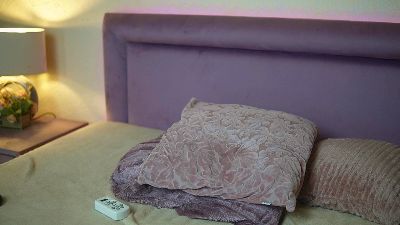 JoelleApril webcam model stream image