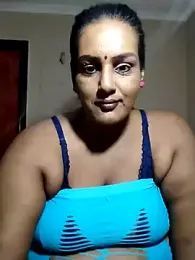Foxybaby420 webcam model stream image