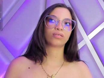 AshleyScott webcam bongacams model stream image
