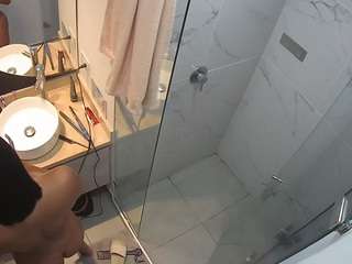 voyeurcam-casa-salsa-bathroom-7 webcam model stream image