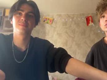 stralght_twinks webcam model stream image