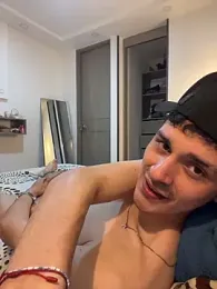 bastia_noooo webcam stripchat model stream image