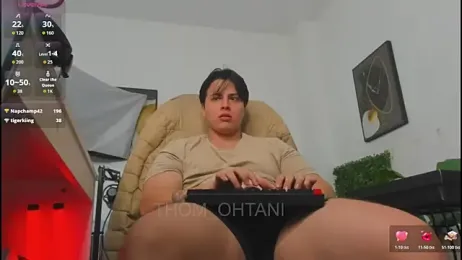 Thom_Ohtani webcam model stream image