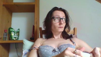 QueenDiva30 webcam model stream image