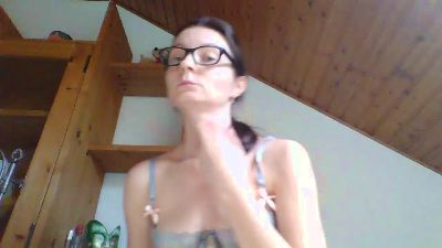 QueenDiva30 webcam model stream image