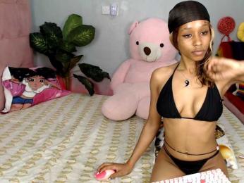 Zurii- webcam bongacams model stream image