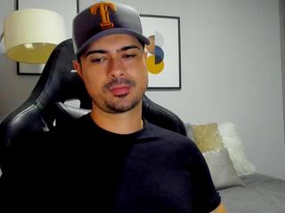 Wext webcam flirt4free model stream image