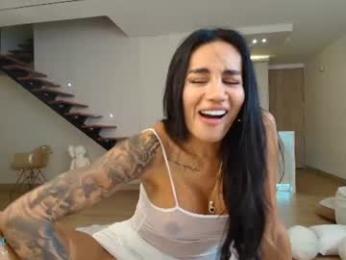 sweetlaurasaenz webcam chaturbate model stream image