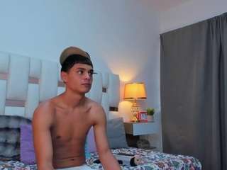 mathiaskey webcam model stream image