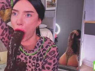 agagatha webcam model stream image