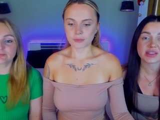succescheriesss webcam model stream image