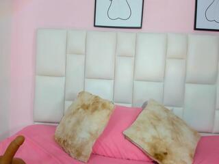 Violetta Quin webcam model stream image