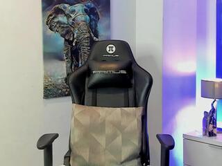 Tony Petrov webcam flirt4free model stream image