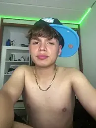 jsjsandres webcam stripchat model stream image