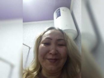 FINANCIALLY_POOR webcam model stream image