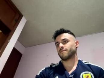 athlete_boy22 webcam model stream image
