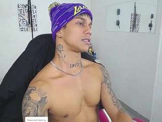 leonardprice1 webcam model stream image