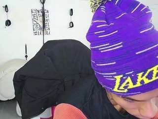 leonardprice1 webcam model stream image