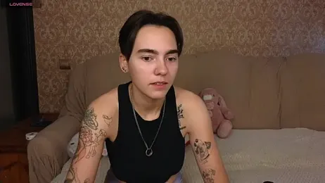 Lilihere_ webcam model stream image