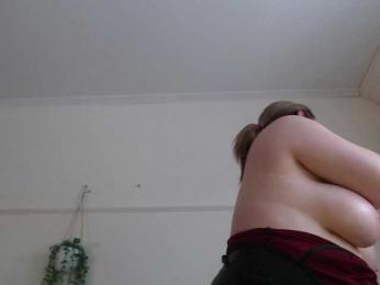 titanic-tits webcam model stream image