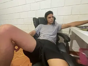 Max_TheHorseDick webcam stripchat model stream image