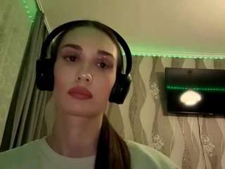 mahaliaerholm webcam model stream image