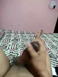 Delhi28 webcam model stream image