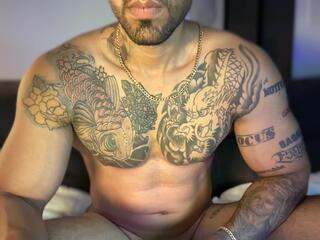 Myke Sthetic webcam model stream image