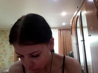 Cami Carnrike webcam model stream image