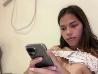 susaimi19 webcam model stream image
