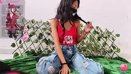 NaughtyMiuw webcam model stream image