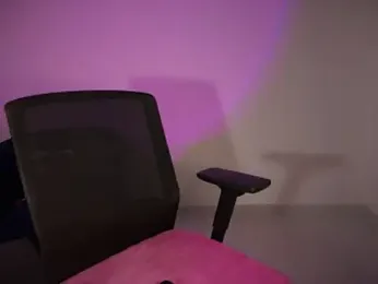 _neesha_414_ webcam stripchat model stream image