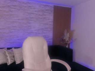 angie-smiths webcam camsoda model stream image