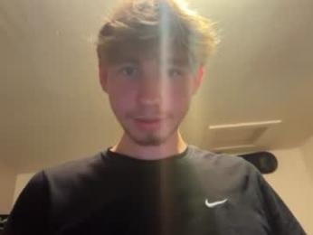 tyler_fox0 webcam model stream image