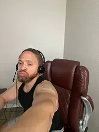 Fathero1time webcam model stream image