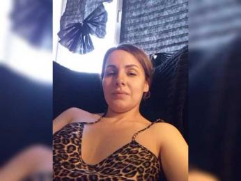 Yamiakuma webcam model stream image