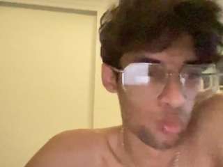 trillionzrecords webcam model stream image