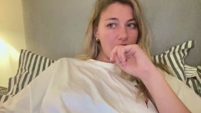 Joevefr webcam model stream image